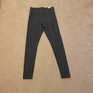 NWT Aerie Chill Leggings Size M